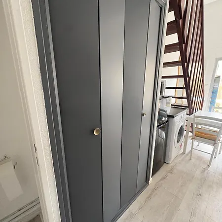 Apartment House With Terrace And Residential Swimming Pool Agde